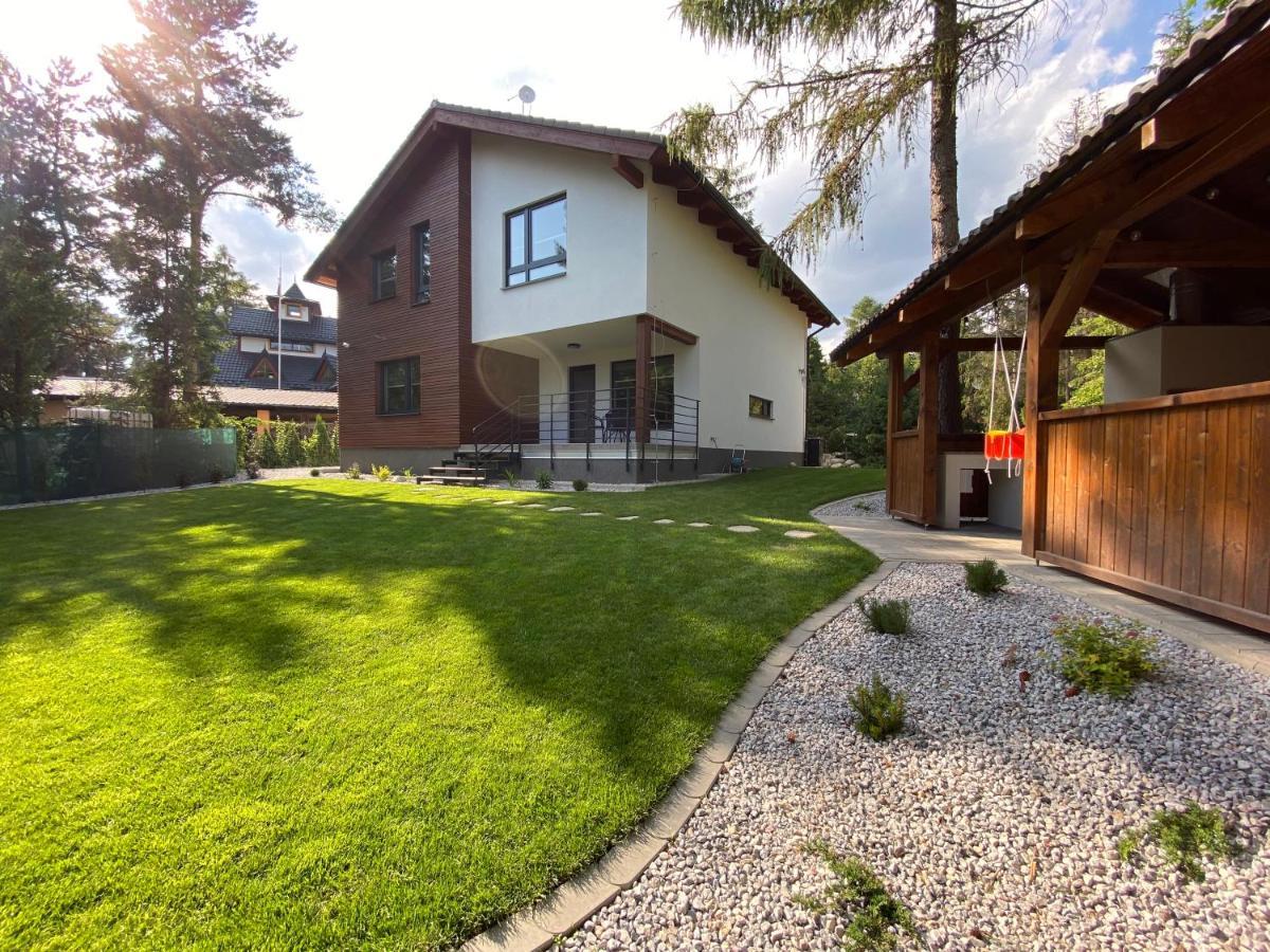 Ansel Villa Стара-Лесна Экстерьер фото